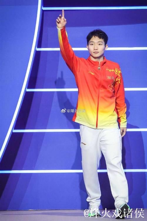 十五运会：王宗源勇夺男子1米板冠军，郑九源获铜牌